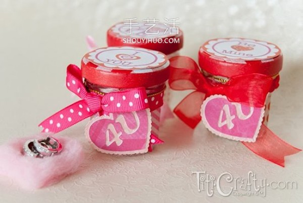 15 Charming Valentines Day Glass Jar Gift DIY Tutorial