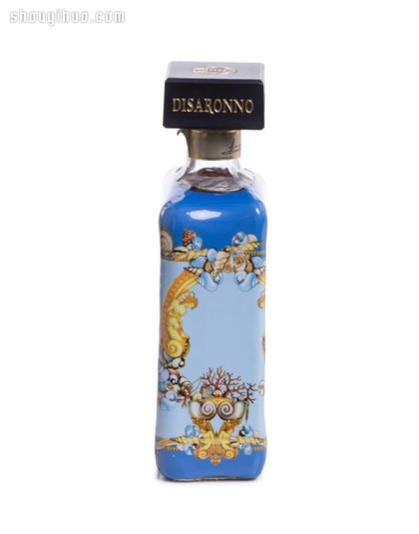 DISARONNOs new wine bottle design with a magnificent and luxurious appearance