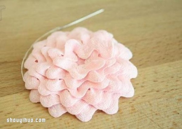 How to make peony head flower by hand with non-woven fabric and lace