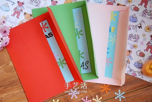 DIY Christmas card making tutorial and feel the little beauty of flowing colors