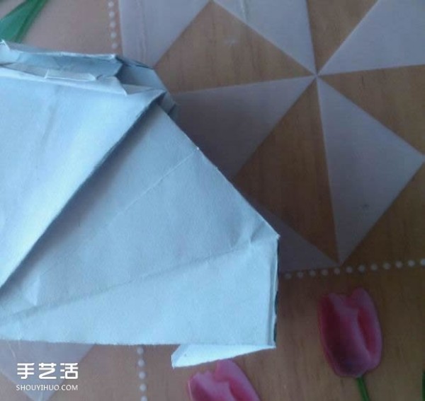 Origami diagram of a grand piano and how to fold a three-dimensional grand piano step by step