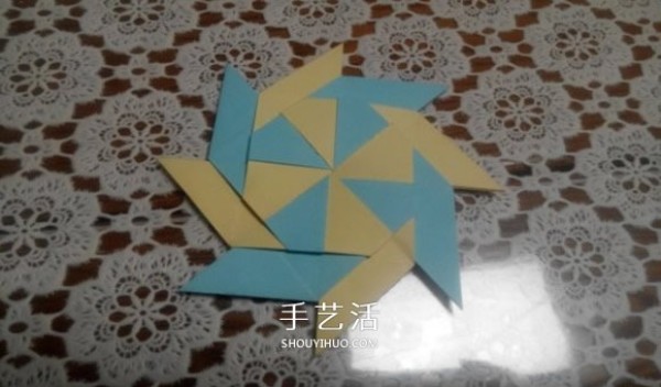 How to fold an octagonal dart, illustrated by a ninjas octagonal darts