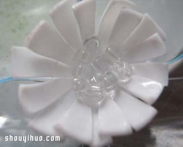 Sprite plastic bottles turn waste into treasure DIY handmade handmade plastic flowers