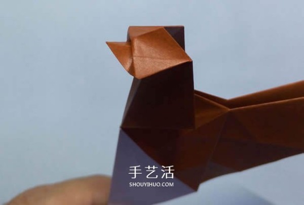 How to fold an origami hen with illustrations and steps of folding a hen