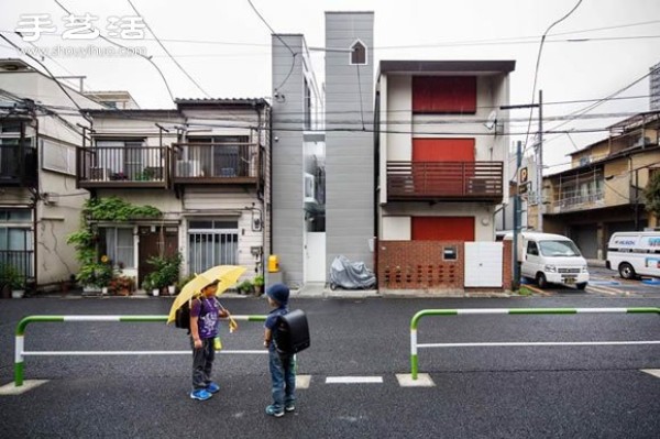 Tokyos small and novel building design through the photographers lens