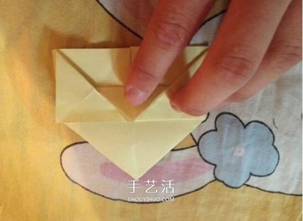 Four-petaled flower origami illustrated tutorial how to fold a four-petaled flower by hand