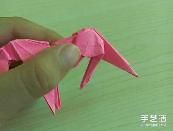 Hideo Komatsus Horse Origami Illustration, a Super Detailed Three-dimensional Horse Origami Tutorial