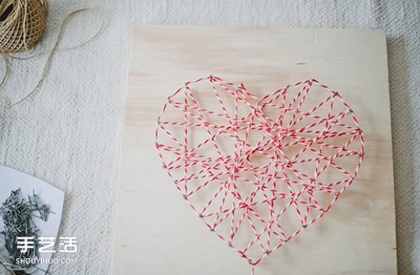 How to make a Valentines Day love gift and DIY a wire-wrapped heart decorative ornament