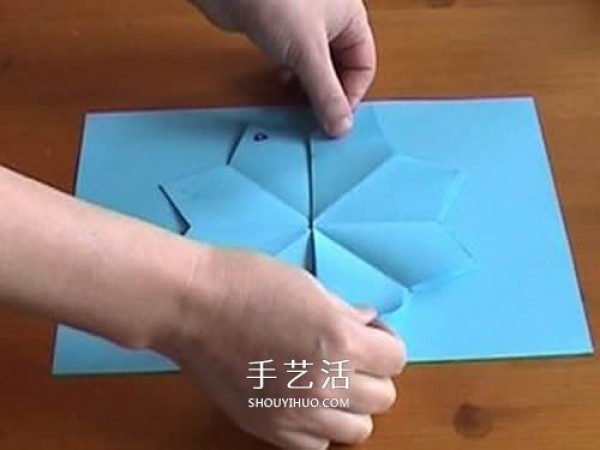 How to make a three-dimensional paper flower greeting card DIY Mothers Day three-dimensional flower greeting card