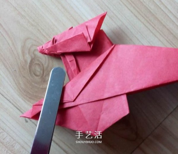 The process of folding the auspicious beast Kirin, the illustrated process of folding the Origami Tetsushi Kamiyas Kirin