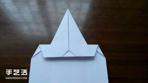 How to use paper to fold a fighter jet and illustrate how to fold an A4 paper fighter jet