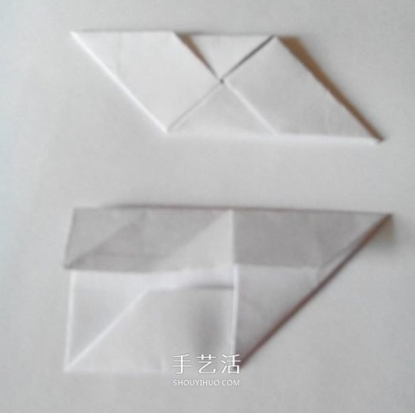 Illustration of folding a multi-faceted cube, step-by-step diagram of origami cube