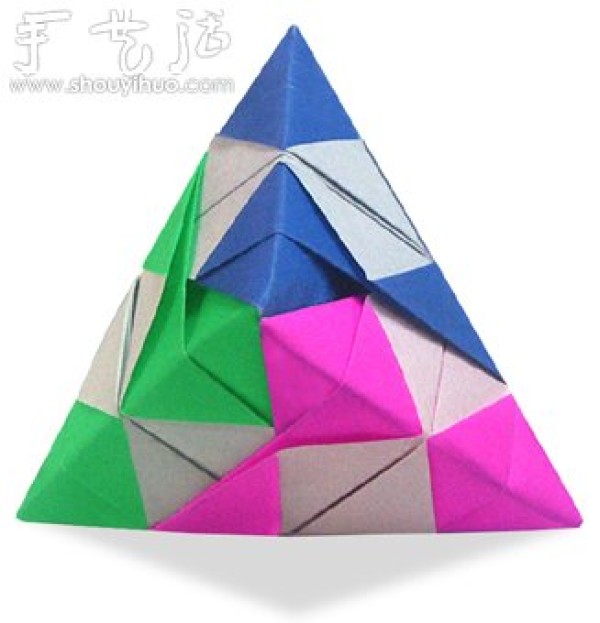 Origami tutorial for making a pyramid using the triangle insertion principle