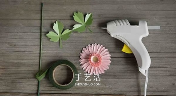 Illustration of handmade gerbera, how to make gerbera from cardboard