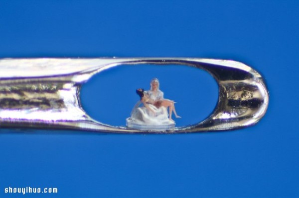 The art of ultra-micro carving in the eye of a pin