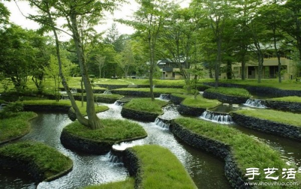 Japanese hotel decoration design that blends into natural landscapes