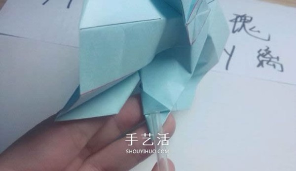 Teach you folding step by step! Detailed illustration of Kawasaki rose origami process