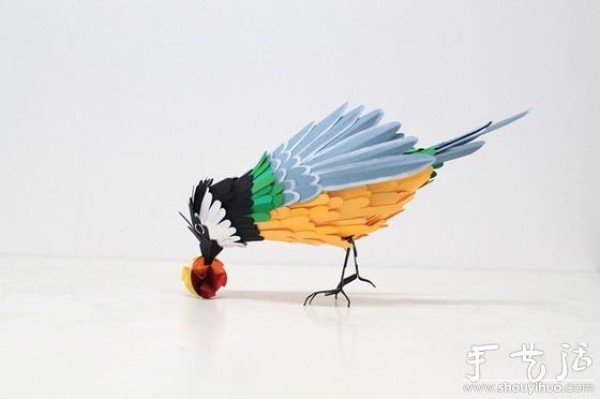 Paper art works: beautiful birds