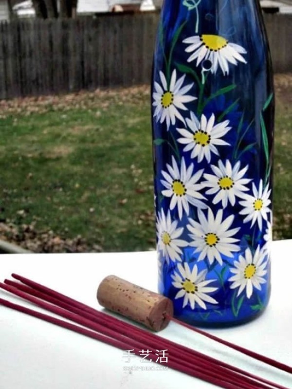 Creative handmade pictures of painted wine bottles, acrylic hand-painted glass bottles DIY