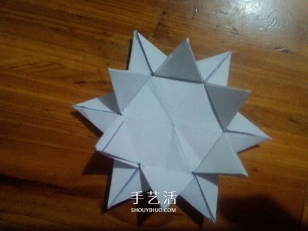 3D three-dimensional snowflake origami illustration, how to fold complex and exquisite snowflakes