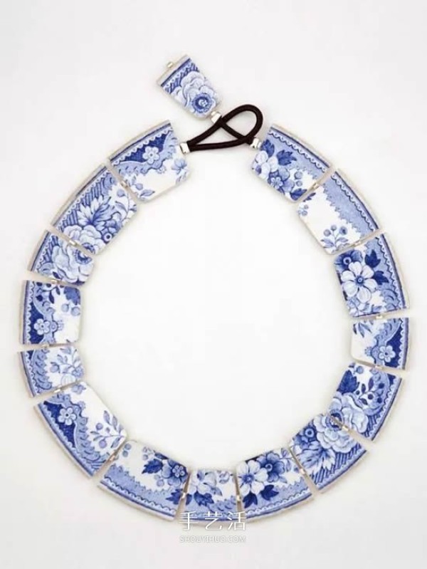 If the exquisite ceramic plate falls on the floor, then make it your only jewelry! 