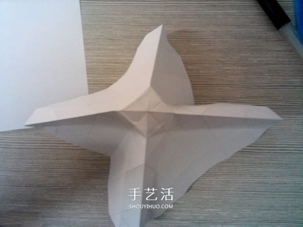 Illustration of how to fold the eight-petal Kawasaki rose, origami eight-petal Kawasaki rose