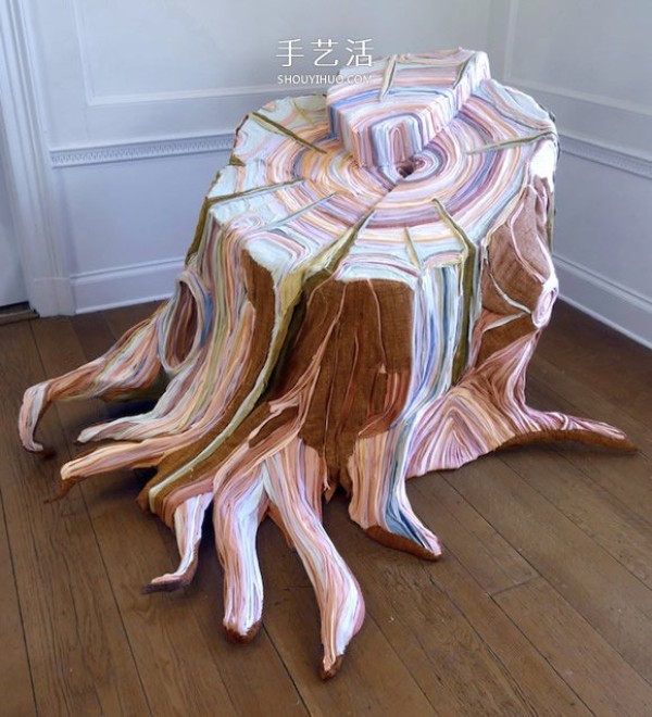 Missing my old friend! The old clothes of his deceased father were made into tree stump installation