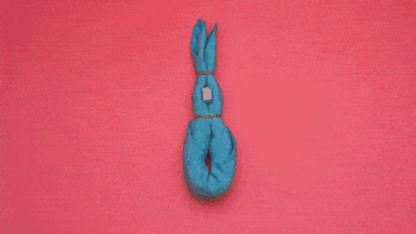 How to fold a rabbit with a towel and make an animation with a towel rabbit