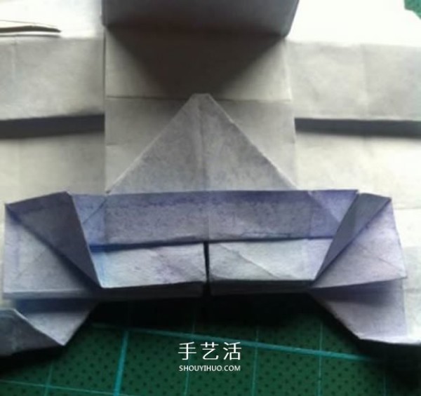 Naoyuki Tanitas origami tutorial, illustrations of how to fold a cute tissue box