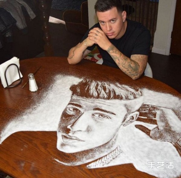 Salt is not only used for cooking. Artists use salt to create lifelike portraits