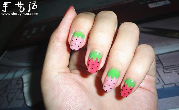 Manicure tutorial for sweet strawberry nails