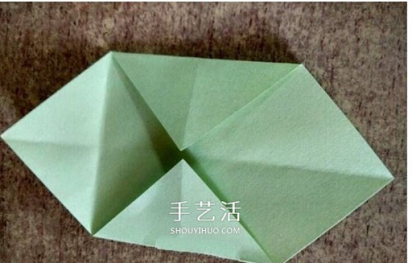 Illustration of the folding method of a Japanese-style octagonal gift box origami octagonal gift box with lid