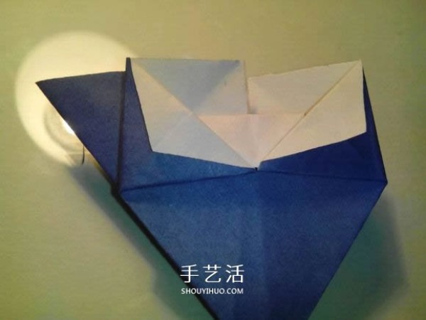 Illustration of how to fold a five-pointed star box, how to fold an origami five-pointed star box