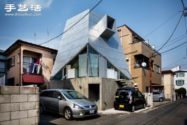 Tokyos small and novel building design through the photographers lens