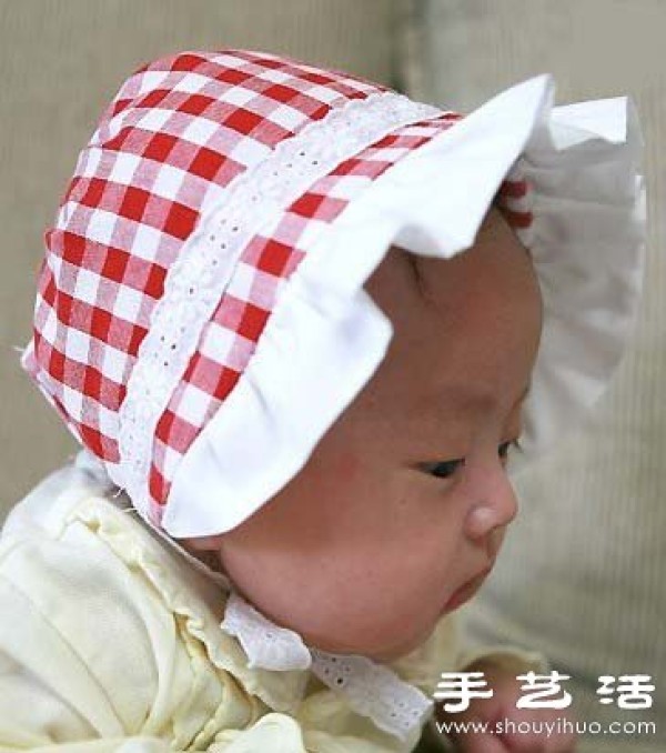 Non-woven fabric tutorial: hand-made baby hat with fabric art