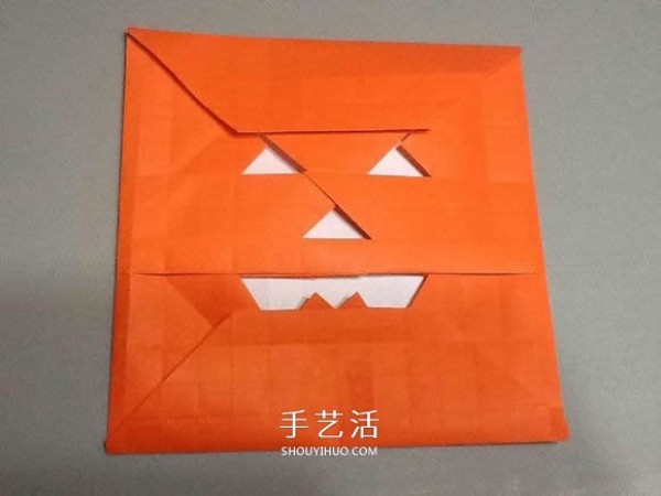 Origami illustration of three-dimensional jack-o