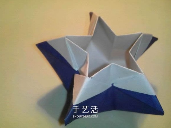 Illustration of how to fold a five-pointed star box, how to fold an origami five-pointed star box