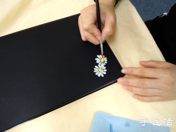 Teach you how to draw a daisy, an illustrated tutorial on how to draw a daisy