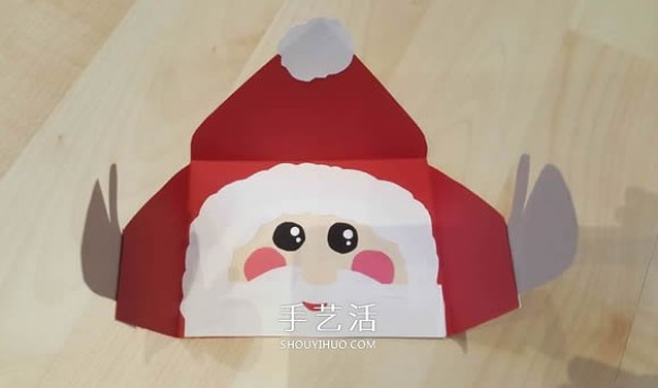 Handmaking Tutorial of Hugging Santa Greeting Card