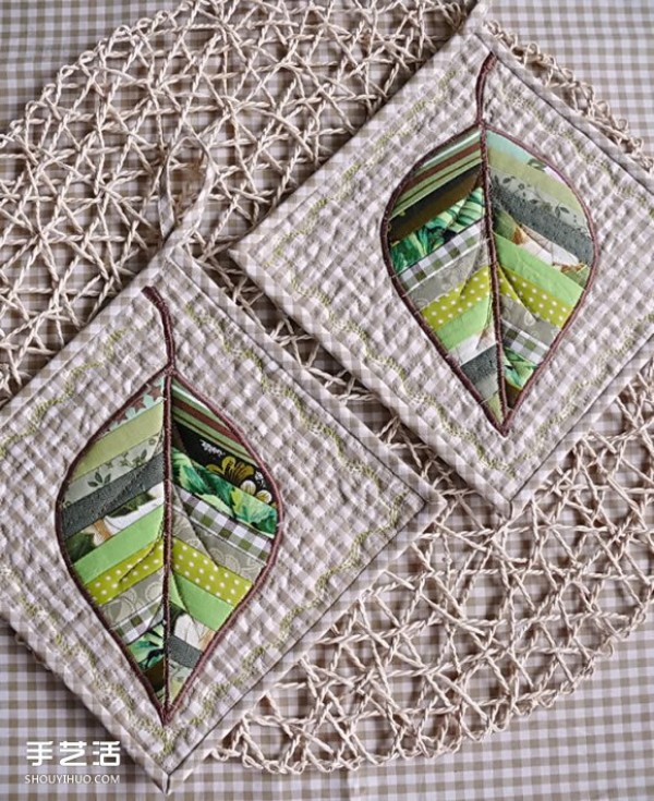 Beautiful patchwork leaf coaster DIY patchwork leaf pattern coaster