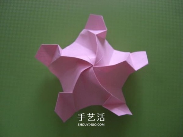 Fukuyama Rose Folding Illustrated Tutorial with clear and large pictures of Fukuyama Rose Origami