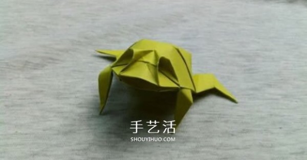 Three-dimensional frog origami step-by-step diagram, complicated methods and pictures of folding a frog