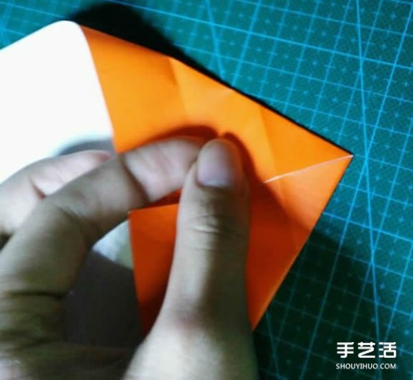 How to make an origami kingfisher with detailed instructions on how to fold a kingfisher