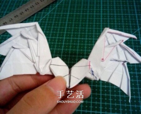 How to fold the six-winged seraphs heart origami with six-winged heart and illustration