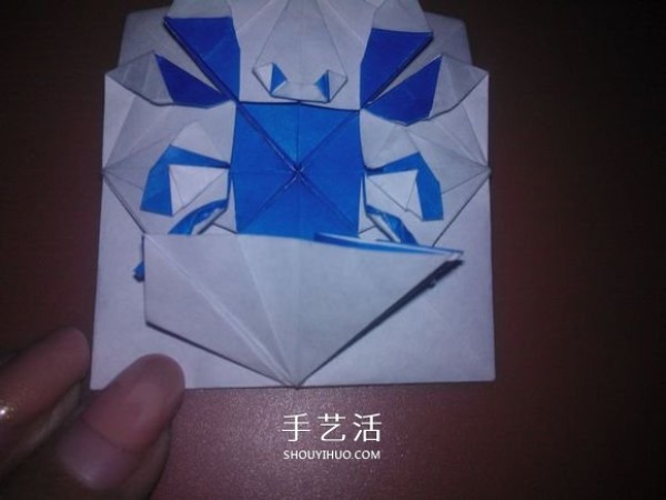 How to fold a flat crab with a diagram that looks like a small crab origami