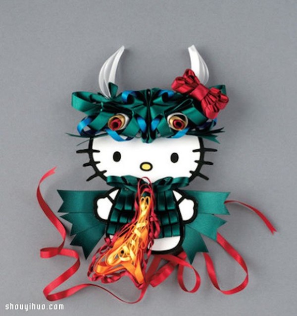 Use ribbons to DIY Hello Kitty costumes in various styles