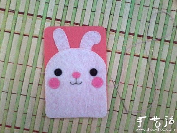 Tutorial on making rabbit pattern card holders from non-woven fabrics