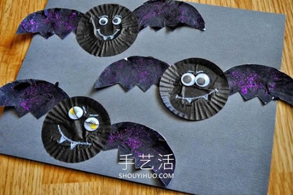 Tutorial on how to make handmade Halloween bat greeting cards for children