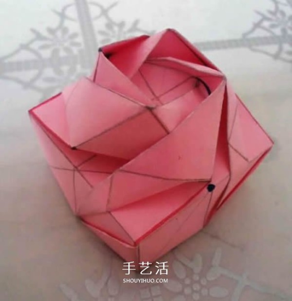 Valentines Day gift box origami illustration, how to fold a beautiful Korean rose gift box