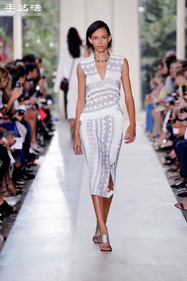 Tory Burch 2015 spring womens wear inspired by painters